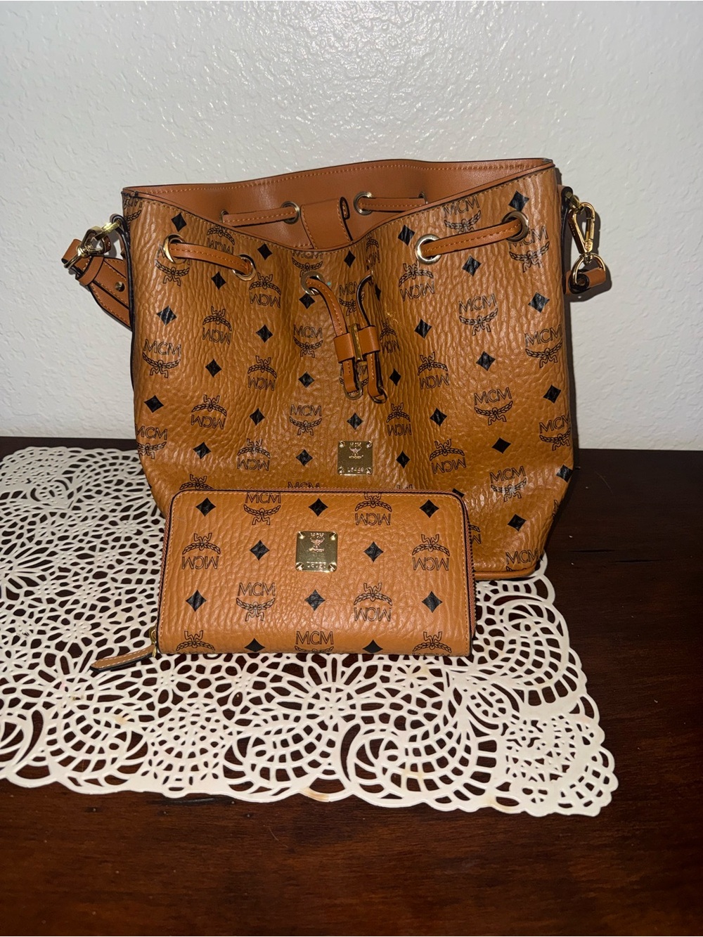 MCM Cognac Visetos Monogram Bucket Bag with Adjustable Strap with wallet - Picture 4 of 4